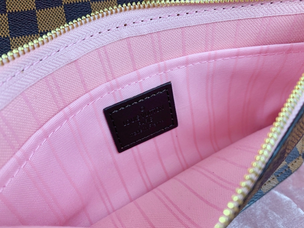 ルイヴィトンバッグ細部ディテール